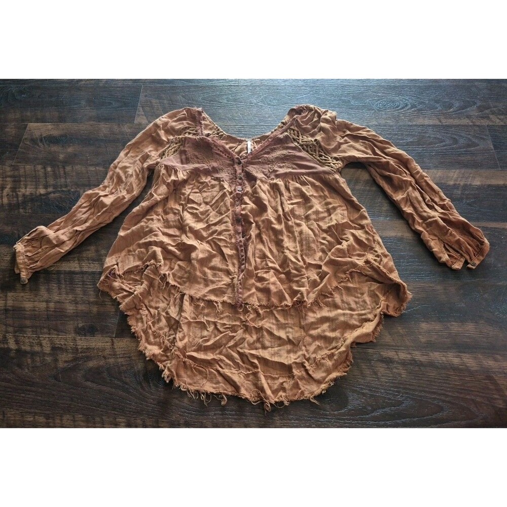 Free People Georgia  Top Womens XS  Embrodiered Tunic Blouse  Boho Hippie Flowy